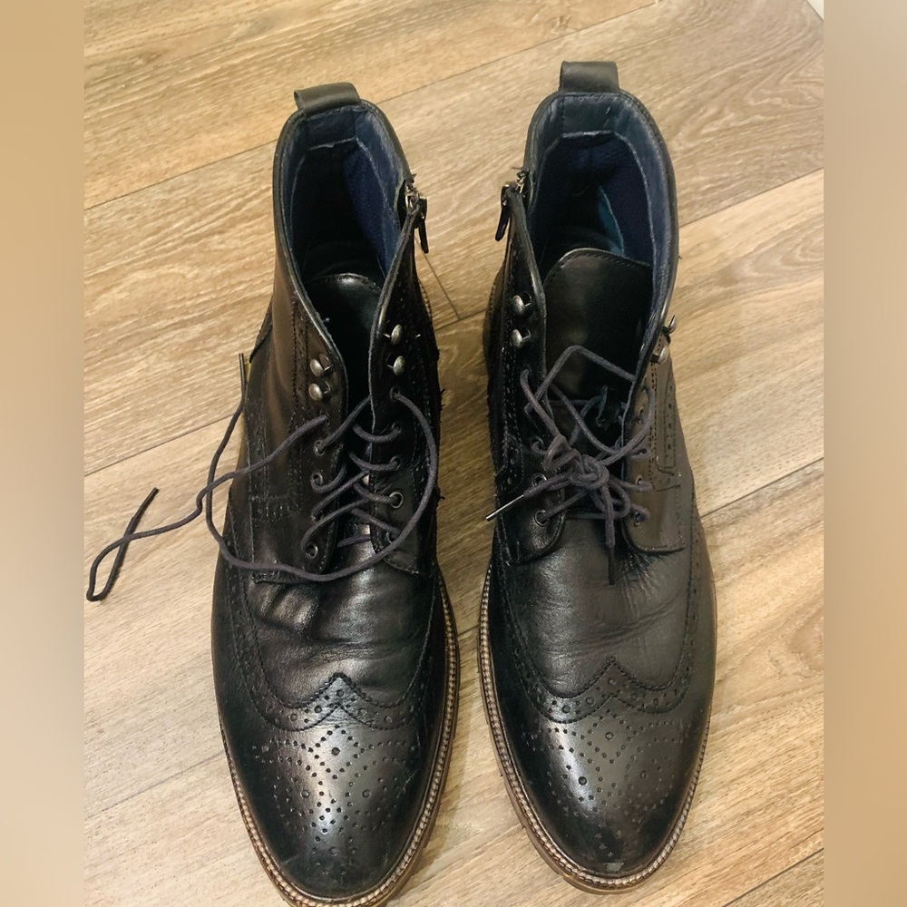 Johnston & Murphy Men's XC FLEX™ CODY WINGTIP ZIP BOOT 20-5521 Size 12 M